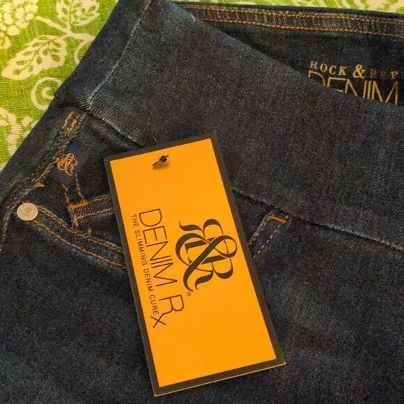 Rock & Republic women's Denim Rx fever pull on jeans size 4 NWT - Picture 5 of 7